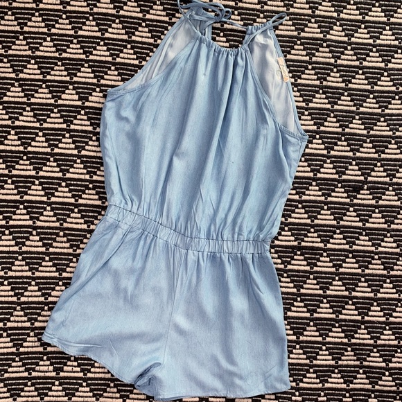 freebird Dresses & Skirts - FREE BIRD chambray romper